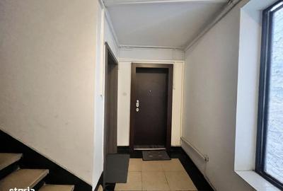 Casă cu 5 camere cu Teren 375 Mp în Central - 16