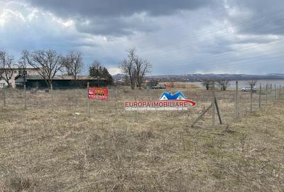Teren de 9000 mp, în Central - 13