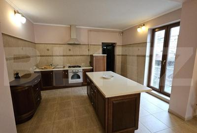 Casa individuala D+P cu 6 camere, 260mp, 3 bai, teren 921 mp, zona Sebes - 6