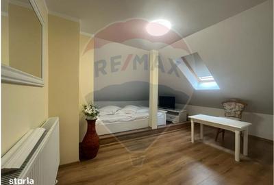 Apartament cu 4 camere în Central - 8