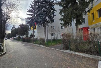 Apartament 3 camere Centru Valenii de Munte | Cartier modernizat in 2024 - 12