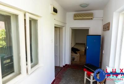 Casă cu 3 camere cu Canalizare în Central - 9