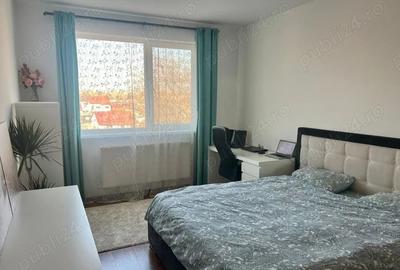 Apartament cu 3 camere decomandat în Apărătorii Patriei - 3