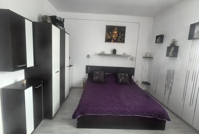 Garsonieră decomandată în Central - 7