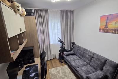 Apartament cu 3 camere semidecomandat în Dacia - 3