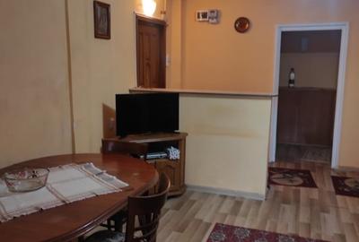 Apartament cu 3 camere decomandat în Zamfirescu - 9