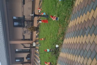 Casă cu 3 camere în Izvoare - 2