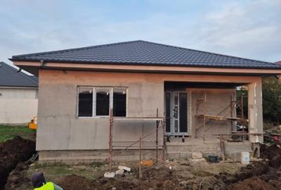 Casă cu 4 camere cu Teren 179 Mp în Primăverii - 10
