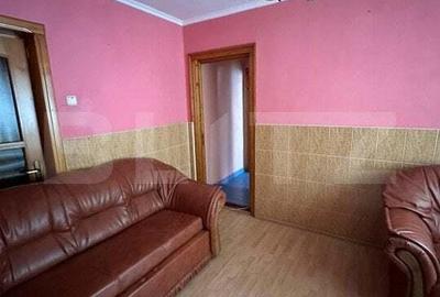 Apartament cu 4 camere semidecomandat, mobilat în Rădăuți - 12
