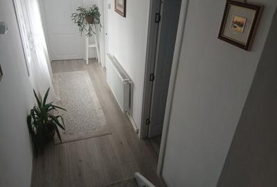 Casă cu 4 camere în Bughea de Sus - 5