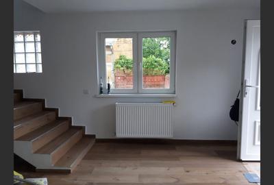 Casă cu 3 camere cu Canalizare în Central - 4