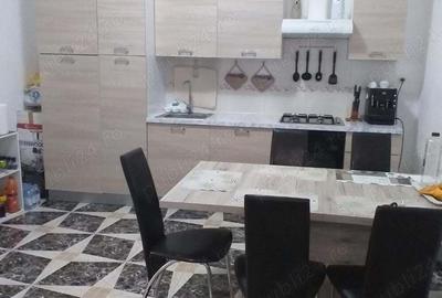 Apartament cu 3 camere în Central - 3