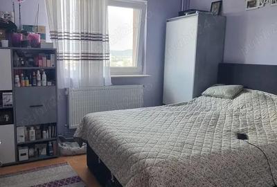 Vand apartament 3 camere, mobilat, in Pitesti, Zona Nord, L uri, etaj6 - 7