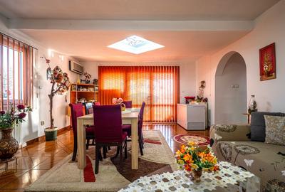 Casa P+E cu spatiu comercial, situata central in Filipestii de Padure - 5