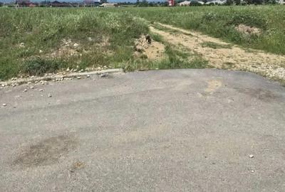 Teren de 800 mp, în Central