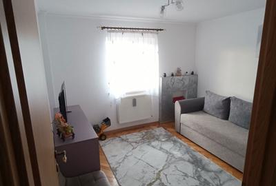 Apartament cu 3 camere decomandat în Central - 5