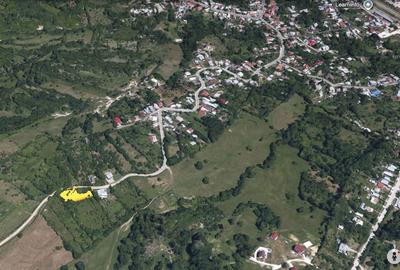 Teren de 974 mp, în Poiana - 4