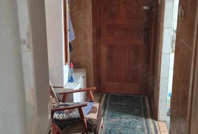 Apartament cu 2 camere decomandat în Central - 1