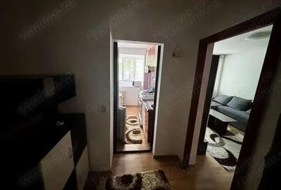 Apartament cu 2 camere decomandat în Drumul Taberei