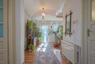 Casa spatioasa si practica, aproape natura si oras- Cartier Darste - 23