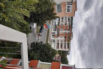 Apartament cu 2 camere semidecomandat în Central - 1