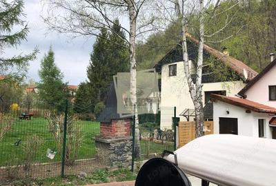 Casă cu 5 camere cu Teren 306 Mp în Cisnădioara