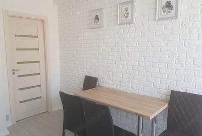 Garsonieră decomandată în Unirii - 2