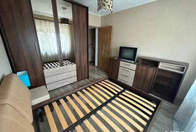 Apartament cu 3 camere decomandat în Lipovei - 2