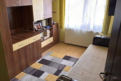 Apartament cu doua camere plus living generos , zona Bradet - 4