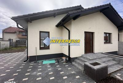 Casă cu 3 camere cu Teren 330 Mp în Micești - 16