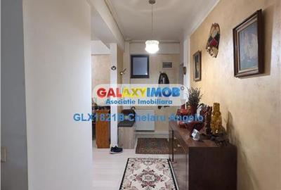 Apartament cu 3 camere decomandat în Băneasa - 11