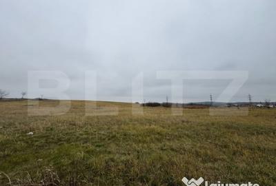 Teren de 4416 mp, în Central - 2