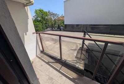 Apartament cu 3 camere în Dămăroaia - 12