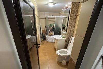 Spațiu comercial, de 100 mp, în Central - 14