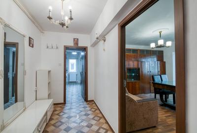 Apartament cu 3 camere decomandat, mobilat în Semicentral - 12