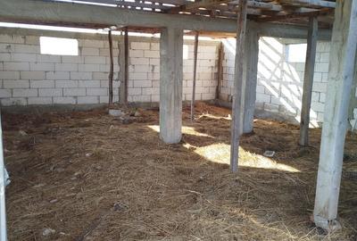 Teren de 2200 mp, în Central - 8