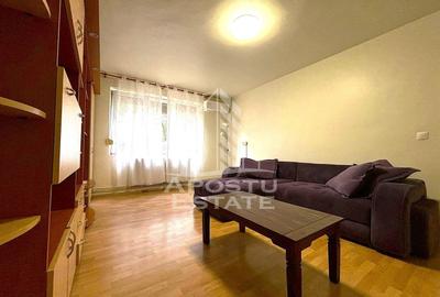 Apartament cu 2 camere semidecomandat, mobilat în Girocului
