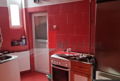 Apartament cu 4 camere semidecomandat în P-ța Sfântul Ștefan - 7