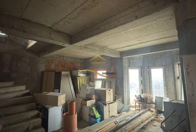 Casă individuală cu 4 camere cu Canalizare în Calea Moldovei - 6