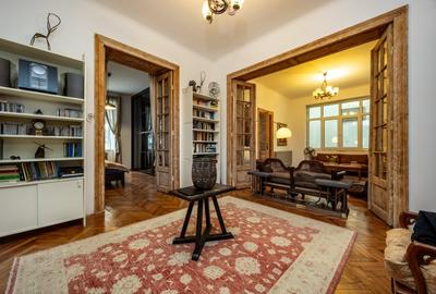 Apartament cu 6 camere circular, mobilat în P-ța Victoriei - 1