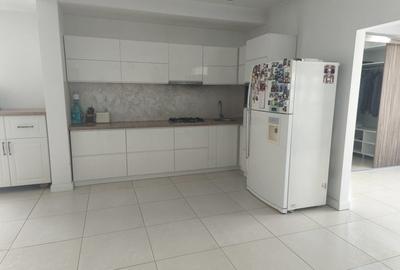 Afacere la cheie! 2 sali evenimente+ apartament 220mp, Siret - 18
