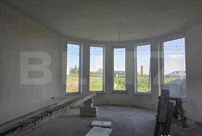 Casă cu 8 camere cu Teren 1500 Mp în Central - 5