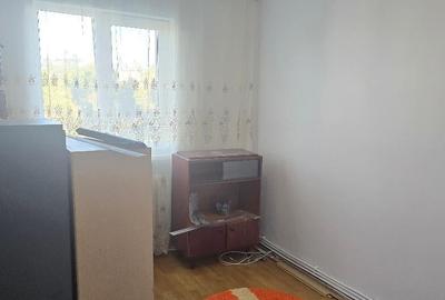Vand apartament 3 camere in Deva, zona Scarisoara (Astoria), etaj 3, - 8