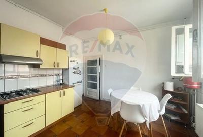 Apartament cu 4 camere decomandat, mobilat în Ștrand - 12