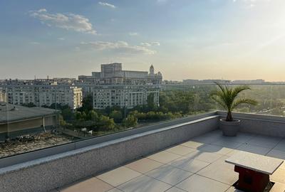 Apartament cu 3 camere, mobilat în Ultracentral