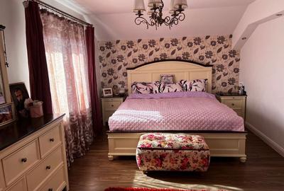 Casă cu 4 camere în Central - 8