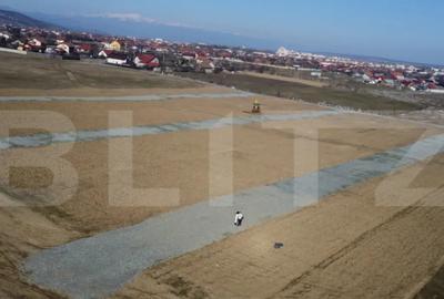 Teren de 19700 mp, în Primăverii