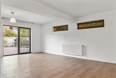 Vilă eleganta, spatioasa, suprafata utila 200 mp, teren 763 mp, Tărtășești - 22