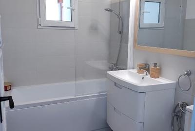 Proprietar închiriez apartament  3 camere, zona Mănăștur - 7