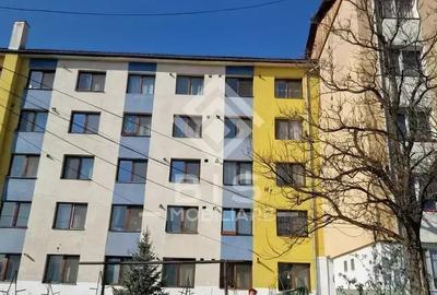 Apartament de vanzare - DECEBAL - 1